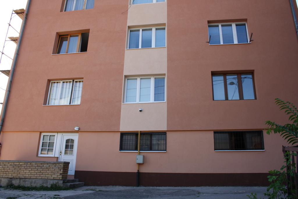 Studio Ella Lägenhet Sarajevo Exteriör bild