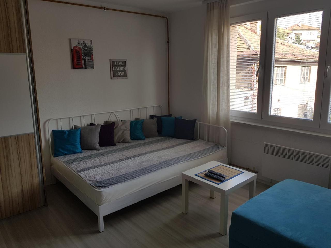 Studio Ella Lägenhet Sarajevo Exteriör bild