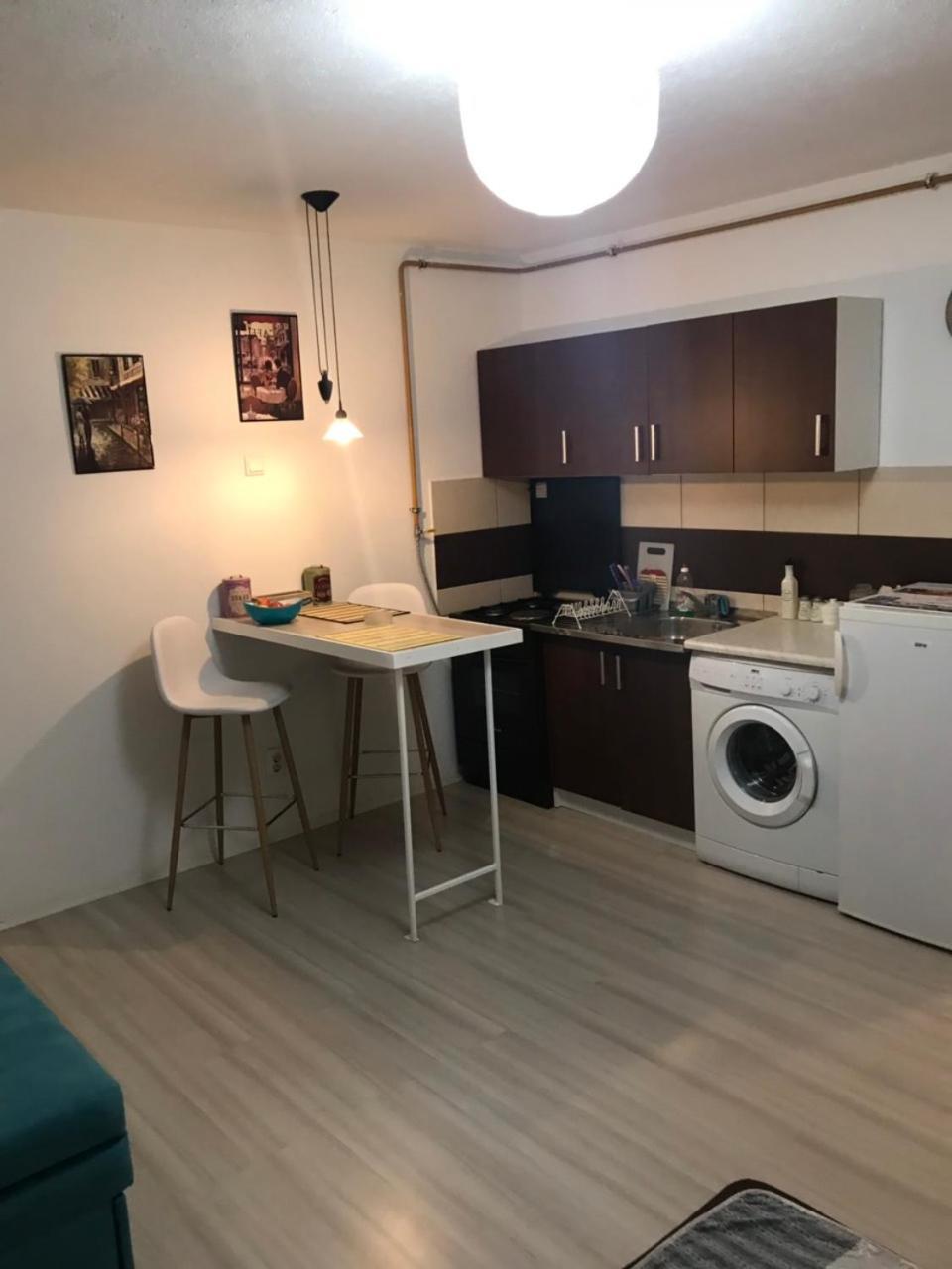 Studio Ella Lägenhet Sarajevo Exteriör bild